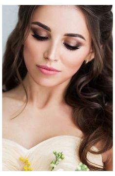 (paid link) To incite you achieve the iconic Korean natural run of the mill makeup look, we've put together a quick and easy tutorial that even beginners will be nimble to save up ... Natural Makeup For Brunettes, Eye Makeup Bridal, Blue Eyes Brunette, Bridal Makeup Red Lips, Makeup For Brunettes, Spring Wedding Makeup, Bridal Makeup For Brunettes, Wedding Makeup For Blue Eyes, Red Hair Makeup