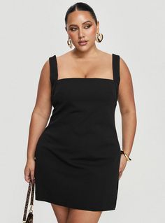 Princess Polly Curve Mini dress Square neckline, wide fixed straps, split at hem, invisible zip fastening and hook at back Non-stretch, partially lined 95% polyester 5% elastane Cold gentle machine wash Black Curves, Mini Dress Black, Invisible Zip, Square Necklines, Princess Polly, Square Neckline, Mini Black Dress, Dress Black, Split