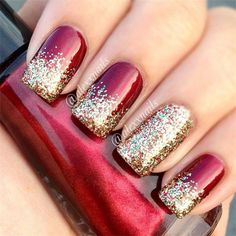 Christmas Sparkles | 11 Holiday Nail Art Designs Too Pretty To Pass Up | Festive Nail Designs by Makeup Tutorials at http://makeuptutorials.com/holiday-nail-art-designs-that-are-too-pretty-to-pass-up/ 2016 Style, Festive Nail Art, Valentine Nails, Christmas Nail Art Designs, Holiday Nail Art, Festival Nails, Ombre Hair Color, Xmas Nails, Glitter Nail Art