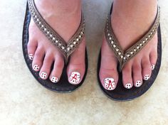 Roll Tide Roll! Roll Tide Roll, Toenail Art, Alabama Football Roll Tide, Bama Girl, Alabama Football, Toe Nail Art, University Of Alabama, Roll Tide