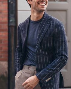 Striped Blazer Outfit, Classy Gentleman, Blue Clothing, Soft Tailoring, Mens Spring Fashion, Spring Mood, Best Mens Fashion