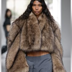 Never Worn Xs Will Fit A Medium Short Faux Fur Coat, Cropped Faux Fur Coat, The Gambler, Short Coats Women, Ladies Short Jackets, Long Faux Fur Coat, Cropped Coat, Winter Fits, Fur Fashion