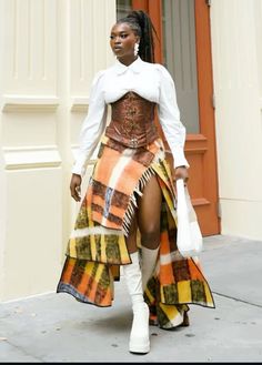 Afro Punk Fashion, Nyfw Runway, High Fashion Runway, Effortlessly Chic Outfits, Runway Looks, Outfit Inspo Fall, Girly Fashion, Edgy Outfits, Unique Outfits