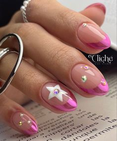 Teen Nails, Gelish Nails, Edgy Nails, Simple Gel Nails, Classic Nails, Almond Acrylic Nails, Gel Tips, Pink Acrylic Nails, Nails Desing