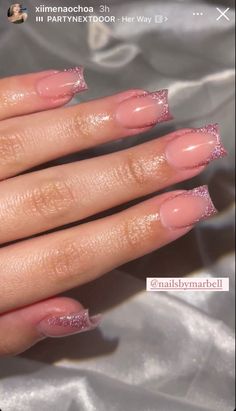 Square Sparkle French Tip, Short Square Nails Sparkle, Pink Frenchies Nails, Birthday Nails Short Square, 2024 Nail Designs, Glittery French Tip Nails, Pink Square Acrylic Nails, Glitter Acrylic Nails, Pink Tip Nails