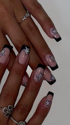 Black Nails Acrylic With Design, Black Nail Star Designs, Blush Nails With Stars, Olivia Rodrigo Nails Sour, Nail Art Designs Short Square, Star Designs Nails, Short Star Nail Designs, Star Girl Nails Aesthetic, Short Square Acrylic Nails Dark Colors