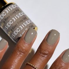 Fall Neutral Gel Nails, Dnd Foxy Gray, Fall Nail Colors Dnd Gel Polish, Dnd Gel Polish Colors Fall 2023, Dnd Fall Nail Colors 2023, Fall Nail Colors Dnd Gel, Fall Nails Dnd Gel