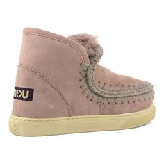 Eskimo sneaker Donna rosa, dettagli all'uncinetto, morbida pelle di montone double face, suola resistente e comoda. Altezza della sneaker 16cm. Winter Leather Slip-on Sneakers, Winter Slip-on Sneakers With Textured Sole, Brown Winter Sneakers With Textured Sole, Winter Sneakers With Rubber Sole And Round Toe, Casual Suede High-top Sneakers For Winter, Comfortable Winter Sneakers With Rubber Sole, Winter Suede Sneakers, Winter Sneakers With White Sole And Round Toe, Pink Leather High-top Sneakers With Textured Sole