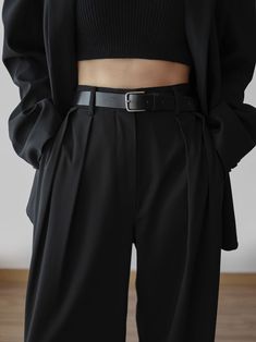 Slim fit yet wide leg at bottom. Double pleated suit trousers. Slight spandex stretch in the material. Model is in MINUSEY S ✔️ Free worldwide express shipping over $100 ✔️ Loved by 6,500+ customers ✔️ Limited edition collections, maximum style ⠀⠀⠀⠀⠀⠀⠀⠀⠀ Stay ahead of the trend with can’t-find-anywhere-else staples. Your closet will thank you 💕 * MINUSEY S = EU 34, US 2* MINUSEY M = EU 36, US 4* 72% Polyester / 22% Rayon / 4% Wool / 2% Spandex* Dry clean* Made in Korea - Model Height: 170cm/5'7" (US2, EU34) Trouser Outfit, The Frankie Shop, Suiting Fabric, Wide Trousers, Frankie Shop, School Looks, Pleated Trousers, Black Trousers, Looks Chic