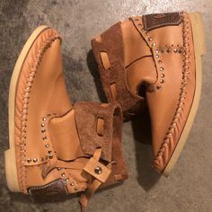 Hector Riccione Leather Moccasins Beautiful Statement With Denim, Short, Or Dress. Left Shoe Leather Mark Spots On Front Toe Like New Only Worn Once Size 8 Leather Moccasins, Denim Short, Moccasins, Leather Shoes, Like New, Women Shoes, Leather, Women Shopping, Color