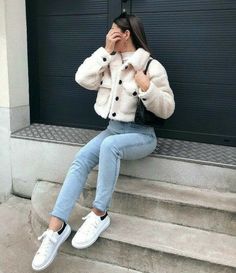 Cold Day Outfits, Tumblr Outfits, Teddy Jacket, Casual Chic Outfit, Teenage Fashion Outfits, Winter Fashion Outfits, Teen Fashion Outfits