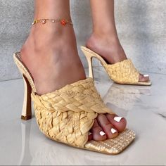 3.75” Inch Heel Memory Foam Padding For Comfort Straw Upper Beach Season Beige Straw Heels, Beige Straw Heels For Beach Season, Chic Natural Heels For Beach Season, White Heels Wedding, Madden Girl Heels, Leopard Print Sandals, Manolo Blahnik Black, Floral Heels, Vacation Vibes