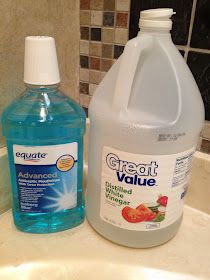 Pinteresting Summer: Vinegar and Listerine Foot Soak and I Apologize in Advance for Having to See My Feet Again Pedicure Soak, Listerine Foot Soak, Foot Soak, Toenail Fungus, Distilled White Vinegar, I Apologize, Nail Fungus