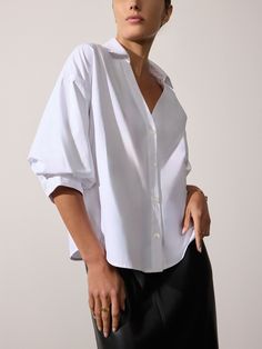 Kate V-neck button up white shirt front view Luxury White Relaxed Fit Blouse, Luxury Silk Feminine Shirt, Luxury Chic Poplin Shirt, Elegant Button-up Poplin Shirt, White Button-up Poplin Blouse, Gold Blouse, Fall Wardrobe Essentials, Feminine Blouses, Elbow Length Sleeve