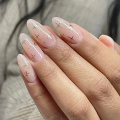 Classy Acrylic, Her Nails, White Nail, Neutral Nails, Hot Nails, Minimalist Nails, Birthday Nails, Fire Nails, Floral Nails