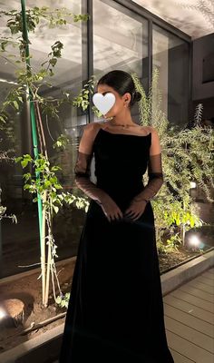 Black Prom Dress Inspiration, Black Prom Dresses Short, Matric Ball Dresses, Color Of Happiness, Classy Black Dress, Black Dresses For Women, Classy Prom, Dinner Dress Classy, Classy Prom Dresses