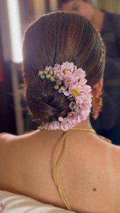 Wedding Bun, Flower Bun, Hairstyle Inspo, Hair Artist, Eye Liner Tricks, Hair Up Styles, Artistic Hair, Anatomy Art, Artist On Instagram