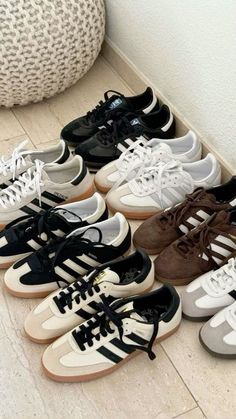 Adidas Samba Women, Samba Adidas Outfit, Samba Gazelle, Adidas Samba Outfits, Samba Outfit Ideas, Adidas Samba White, Samba Outfits, Platform Tennis Shoes