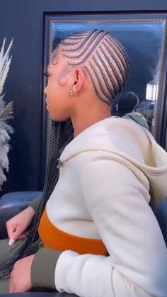 Long Lemonade Braids To The Side, Box Braids Knotless, Girl Hairstyles Black, Braids Knotless, Cornrows Braids For Black Women, Lemonade Braids, African American Braids, Single Braids