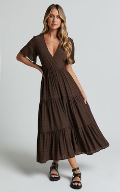 Closet Inspiration, Eclectic Fashion, Brown Dress, Tiered Dress, Flutter Sleeve, Midi Length, Casual Dresses, Fall Outfits, Night Out