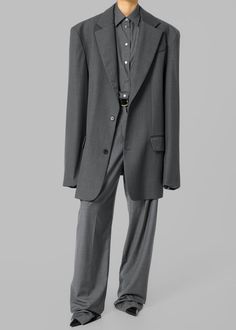 Gelso Pleated Trousers - Dark Grey Melange – The Frankie Shop Structured Business Suits With Pockets, Straight Leg Suits With Concealed Placket For Work, Structured Suits With Pockets For Work, Single Breasted Bottoms For Business In Fall, Notch Lapel Suits With Belt Loops For Work, Fall Business Suit With Straight Leg, The Frankie Shop, Suiting Fabric, Frankie Shop