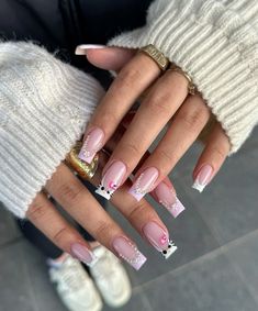 #hellokittyaddict #nailart Kitty Nails, Hello Kitty Nails, Trendy Nails, Simple Nails, Makeup Nails, Nail Inspo, Manicure, Hello Kitty, Nail Designs