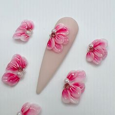 3D Nail Flowers - Pink Acrylic Flowers are Designed 100 % Handmade by Acrylic Powder. With the design underneath of the flowers, it helps to apply on the nail easily. How to apply 3D Acrylic Flowers on Nails: Flowers are handmade so it will sit nicely on your nail bed like it create it for you. Recommend using a bead of acrylic to adhere to your nails. Alternative is nail glue. Press and hold for a few seconds for it to stay in place. Top coat is necessary. To remove, use an cuticle nipper and c 3d Nails Flowers, Acrylic Flowers On Nails, Acrylic Nail Flowers, Thanksgiving Nails Simple, Thanksgiving Nail Colors, Flowers On Nails, 3d Acrylic Flowers, 3d Flower Nail Art, Nail Art Fleur