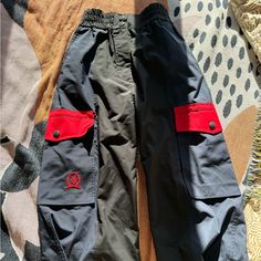 Water Proof Cargo Pants Tommy Hilfiger High Waist Casual Bottoms, Casual Tommy Hilfiger Trousers, Sporty Full-length Nylon Cargo Pants, Military Cargo Pants With Elastic Waistband, 4-way Stretch Cargo Pants With Elastic Waistband For Sports, High-waist Blue Cargo Pants With Elastic Waistband, Sporty 4-way Stretch Cargo Pants With Elastic Waistband, Cargo Pants Color, Tommy Hilfiger Pants