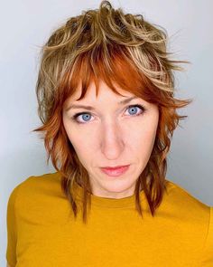 Short Shag For Curly Hair, Short Shaggy Bob Choppy Layers, Short Shag Haircuts For Fine Hair, Layered Mullet, Pixie Mullet, Haircuts Women, Shaggy Pixie, Curly Pixie Hairstyles, Hair Layered