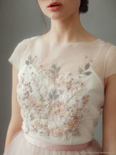 Embroidery Dress Wedding, Mode Tips, Couture Embroidery, Embroidery Fashion, Embroidery Dress, Wedding Dress Inspiration, Unique Dresses, Fancy Dresses, Wedding Gown