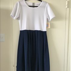 Wonderful White And Navy Color Block Luelaroe Amelia Dress, With A Silver Exposed Zipper. Never Worn, New With Tags! Amelia Dress, Exposed Zipper, Navy Color, White Blue, Color Block, Colorful Dresses, Blue White, Color Blue, Midi Dress