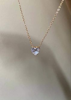 Real Diamond Necklace Simple Classy, قلادات متدلية, Disney Necklace, Jewelry Accessories Ideas, Dope Jewelry, Stylish Necklace, Girly Accessories, Pretty Jewelry