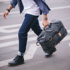 Travel gear for the global citizen: Classic looks, sustainable production, functional design. made from recycled PET. Quality that lasts. Opens from the back Berlin Series, Finest Men, Cabin Luggage, Travel Backpacks, Leather Backpacks, Medical Kit, Global Citizen, Classic Bags