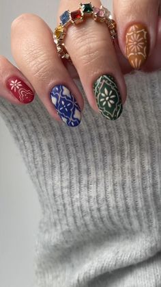 Vintage Nails Design Classy, Thai Nails Design, Pnw Inspired Nails, Morocco Nails Art, Norway Inspired Nails, Latin Nail Designs, Yoga Nail Art, Fine China Nail Art, Nordic Nail Art