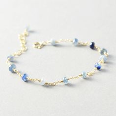 Blue Gemstone Bracelet, Everyday Bracelet, Gelang Manik, Kawaii Jewelry, Beads Bracelet Design, Bangles Jewelry Designs, Dainty Chain, Wire Work Jewelry, Sapphire Bracelet