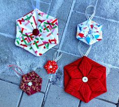 Christmas Ornament Tutorial Scandinavian Ornaments, Diy Quilted Christmas Ornaments, Fabric Origami