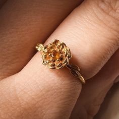 Chrysanthemum Ring • November Birth Flower Material: Choose from Solid 14k Yellow Gold, 14k White Gold, 14k Rose Gold, or 925 Sterling Silver. Stone: 2 mm genuine AA grade brilliant cut Citrine Band: Solid 1.3 round band Chrysanthemum Flower Chrysanthemum is the symbol of a long and happy life. The lovely flowers are a symbol of fall. Citrine Birthstone: This gem is also known as “healing quartz,” because legend has it that citrine promotes vitality and energy in whomever wears it. ✿ PROCESSING