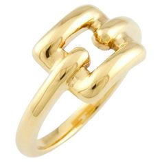 TIFFANY & Co. 18K Yellow Gold Biscayne Ring 5.5 Metal: 18K Yellow Gold Size: 5.5 Weight: 6.0 grams Hallmark: ©2001 TIFFANY&CO. 750 ITALY Condition: Excellent condition, like new Limited edition, no longer available for sale in Tiffany stores Authenticity Guaranteed Tiffany Ring, Tiffany Setting, Tiffany Rings, Tiffany Diamond, Gold Diamond Band, Aquamarine Necklace, Gilded Age, Circle Diamond, Platinum Engagement Rings