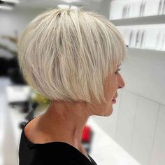 Bobbed Hairstyles, Babylights Highlights, Pageboy Haircut, Blonde Babylights, Youthful Hairstyles, Modern Bob Hairstyles, Shoulder Length Bob Haircut, Haircut Bob, Kort Bob