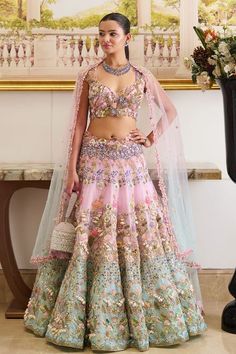 Outfits For Carnival, Blouse Organza, Civil Dress, Saffron Spice, Lehenga And Blouse, Different Wedding Dresses, Combination Dresses