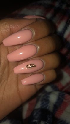 black acrylic nails with the letter j J Initial Nails, Boyfriend Initial Nails Designs, Boyfriend Initial Nails, Matching Nails With Boyfriend, Initial Nails, J Nails, Black Acrylic Nails, Red Acrylic Nails, White Acrylic Nails