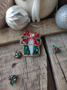 New Year Gift Box Pin, Christmas Jewelry, Brooches for Women, Christmas Brooches, New Year Jewelry, Gift for Her, Unique Gift, Beaded Brooch - Etsy Green Christmas Brooches For Gifts, Green Christmas Brooches As Gifts, Christmas Gift Brooch Jewelry, Holiday Gift Brooch Pins, Christmas Brooch Jewelry Gift, Christmas Gift Jewelry Brooch, New Year Jewelry, Christmas Brooches, Women Christmas