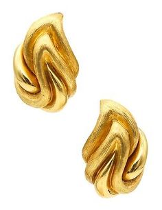 Henry Dunay New York Clips-On Earrings In Textured Solid 18Kt Yellow Gold  | eBay Womens 80s Costume, Winsor Pilates, Jewelry Atelier, Teal Scrubs, Shower Images, Steampunk Hat, Fox Print, Jewellery Earrings, Scrub Sets