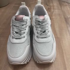 Stunning And Very Unique Looking Sneakers. Perfect For Any Occasion! They Are Very Comfortable And Stylish, With Lots Of Details. Beautiful Quality Leather. Liu Jo Shoes, High Sneakers, Liu Jo, Shoes Women, Women Shoes, Sneakers, Silver, Leather, Women Shopping