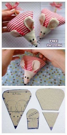 the instructions for how to make an origami mouse with fabric and felt pieces