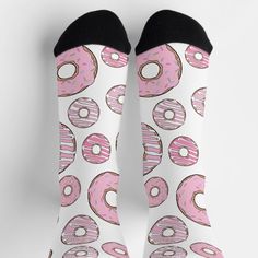 Cute, fun and adorable pattern with pink donuts. Modern and trendy gift, perfect for the donut lover in your life. Donuts Sprinkles, Donut Socks, Blue Donuts, Colorful Donuts, Pink Donuts, Trendy Gift, Heart Patterns, Donuts, Sprinkles