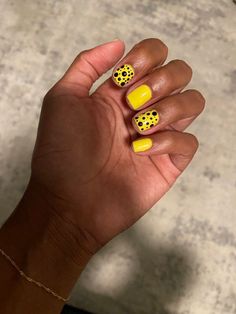 Yellow Nails On Black Women, Yellow Polka Dot Nails, Yellow Black Nails, Yellow And Black Nails, Black And Yellow Nails, Nail Vibes, Yellow Nails Design, Nail Store