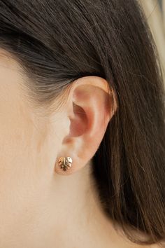 Make it monstera, but mini 🪴 Handmade in Brownsville, TX Available in 14k gold fill or sterling silver  Ethically Made | Made in small batches  Size: 9mm Elegant Leaf-shaped Everyday Jewelry, Elegant Everyday Leaf-shaped Jewelry, Everyday Leaf-shaped Jewelry With Matching Earrings, Minimalist Yellow Gold Leaf Jewelry, 14k Yellow Gold Leaf-shaped Jewelry, Minimalist Leaf-shaped Jewelry With Matching Earrings, Everyday Gold Leaf-shaped Jewelry, Everyday Gold Leaf Jewelry, Mini Monstera