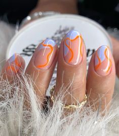 Summer Modern Nails, Wavy French Tip Nails, Nail Trends 2024 Spring, Palm Springs Nails, Wavy Nails, Nails Abstract, Simple Gel Nails, Summery Nails