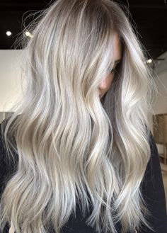 Blonde Dimensional Hair, Cute Blonde Hair, Blonde Hair With Roots, Bright Blonde Hair, Summer Blonde Hair, Hair Curling Tutorial, Ashy Blonde, Bronde Hair, Golden Blonde Hair